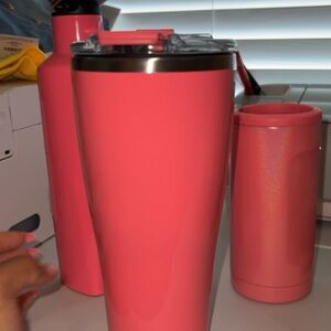 BruMate Pink Insulated Tumbler Bundle